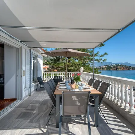 Apartmán Sea Pearl - Luxury Beachfront Maisonette