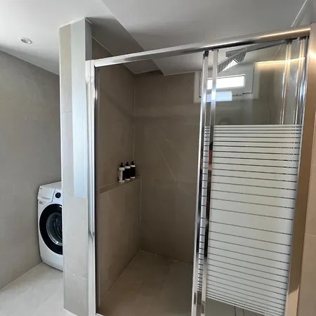 Apartmán Sea Pearl - Luxury Beachfront Maisonette Loutra Oraias Elenis