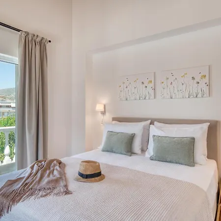 Apartmán Sea Pearl - Luxury Beachfront Maisonette Loutra Oraias Elenis
