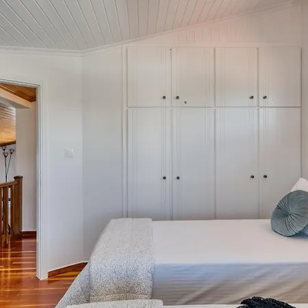 Sea Pearl - Luxury Beachfront Maisonette